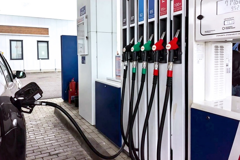 Wie sich das Exportverbot für Diesel auf den Kraftstoffmarkt in Russland auswirken wird. Meinung von Experten von "RG"